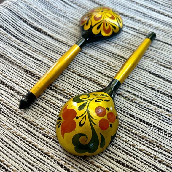 Vintage Russian Hand Painted Lacquer Wooden Spoons w/ Red & Gold Swirled Designs - Picture 2 of 9